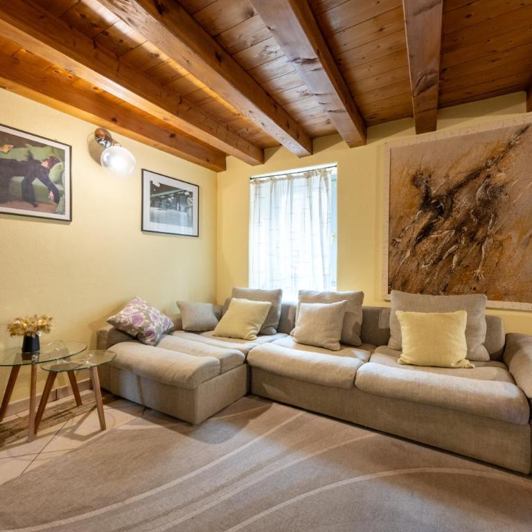 Alpine Apartment - Appartamento con 2 Camere da Letto - 1