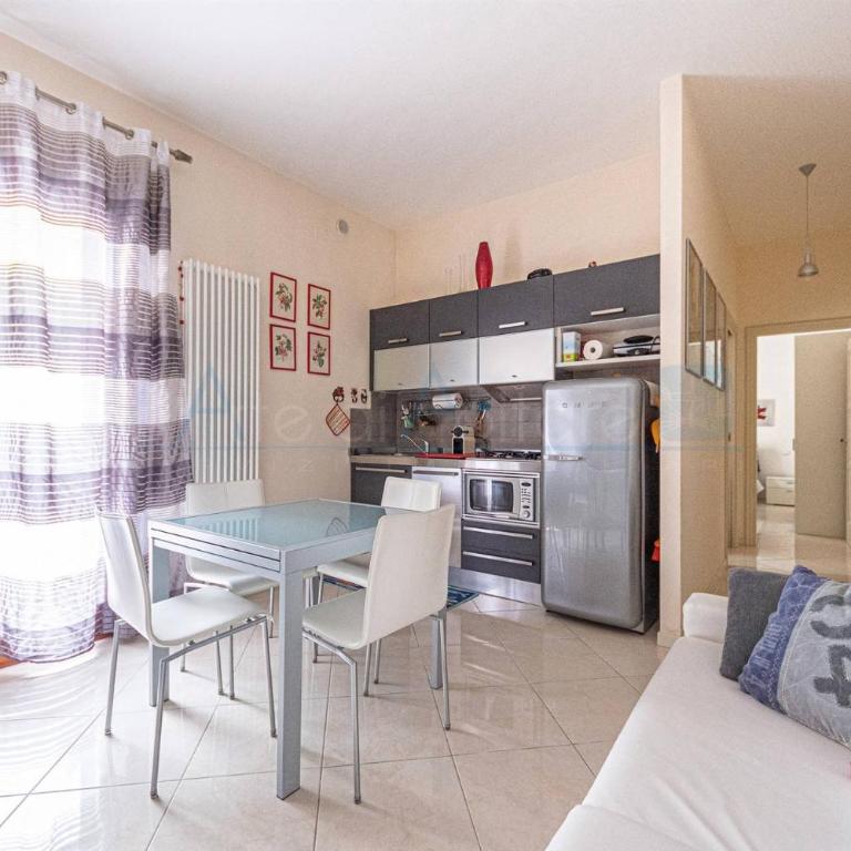 Bafile Marina Piccola - Appartamento con 1 Camera da Letto - 1