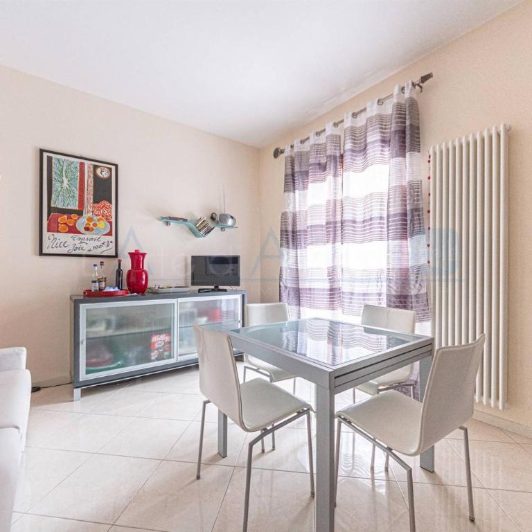 Bafile Marina Piccola - Appartamento con 1 Camera da Letto - 2