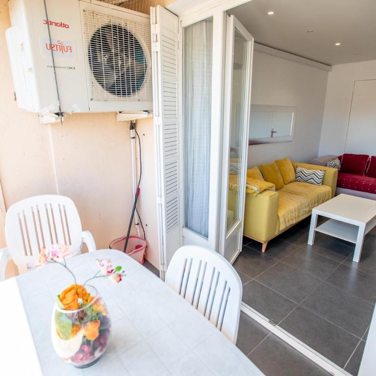 Comfort 6 People Apartment by Connexion - Apartamento de 2 dormitorios - 13