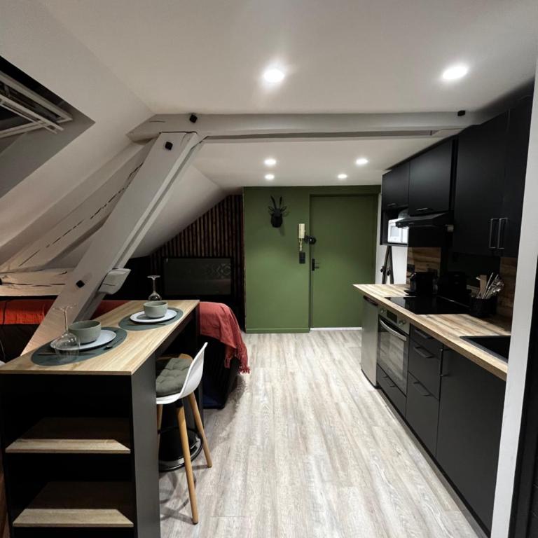 Le Chalet Chic, Cosy avec Sauna au Centre Ville - Appartement 1 Chambre - 1