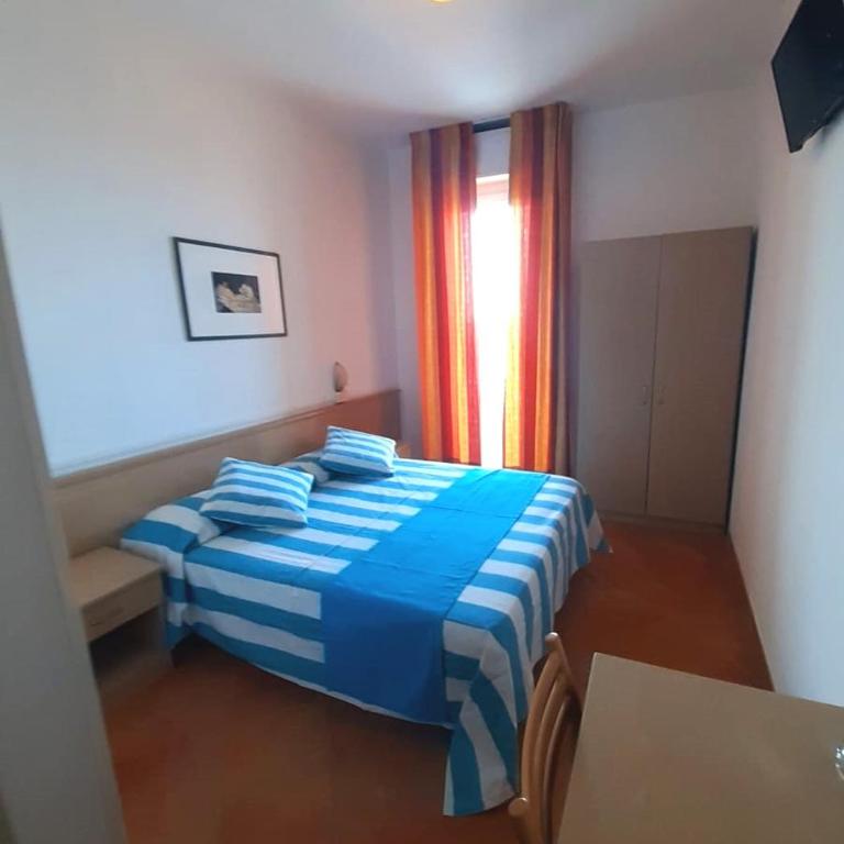 Hotel Salsedine - Camera Matrimoniale con Balcone e Vista Mare - 2