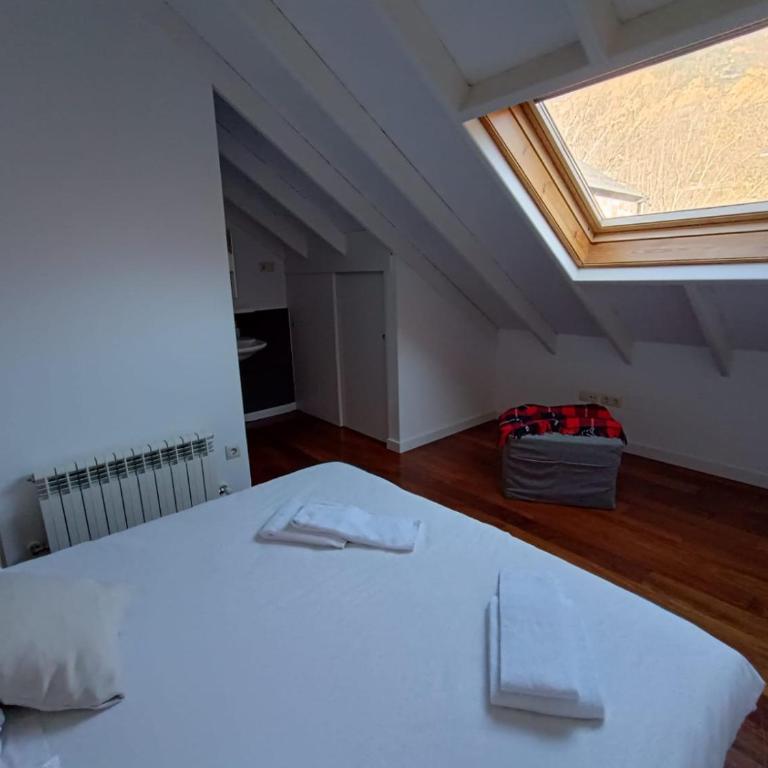 Inmocyma Los Escuadros-Benasque - Apartamento de 2 dormitorios - 13