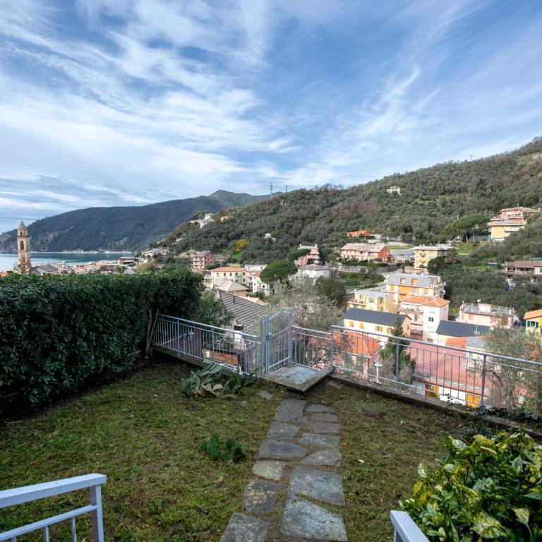 229 - Casa di Magda - Moneglia, 5minuti a piedi dal mare e spiaggia - PARCHEGGIO PRIVATO INCLUSO - Appartamento con 2 Camere da Letto - 1