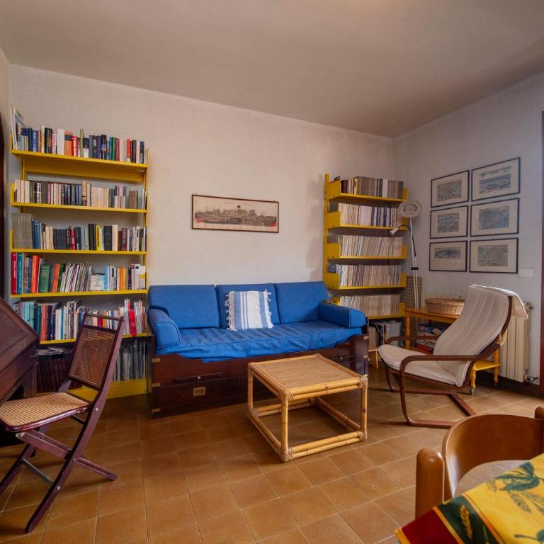 229 - Casa di Magda - Moneglia, 5minuti a piedi dal mare e spiaggia - PARCHEGGIO PRIVATO INCLUSO - Appartamento con 2 Camere da Letto - 2