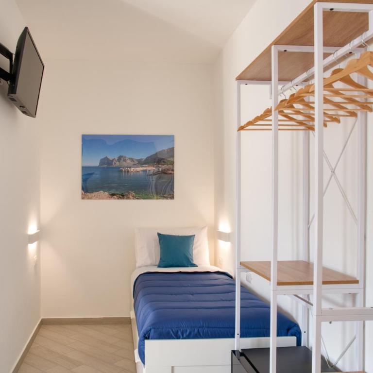 Vista Mare Rooms - Quadruple Room with Sea View - 9