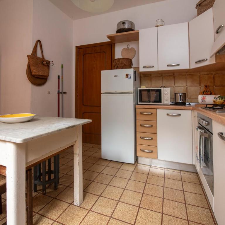 229 - Casa di Magda - Moneglia, 5minuti a piedi dal mare e spiaggia - PARCHEGGIO PRIVATO INCLUSO - Appartamento con 2 Camere da Letto - 17