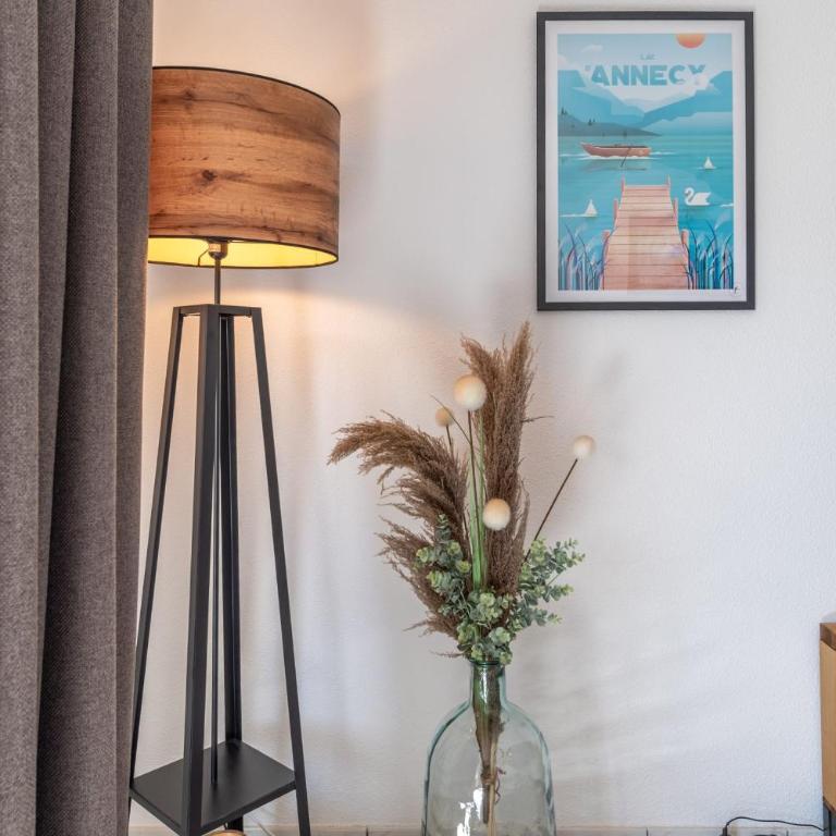 DUCS DE SAVOIE - Comfortable flat a stone's throw from the old town - Apartment - 25