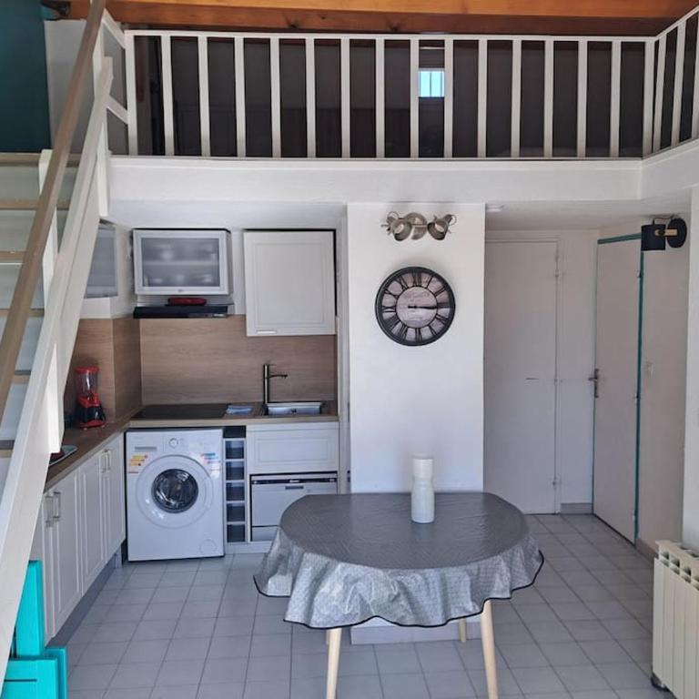Archipel III, T2 mezzanine, parking, piscine, wifi - Two-Bedroom Apartment - 4