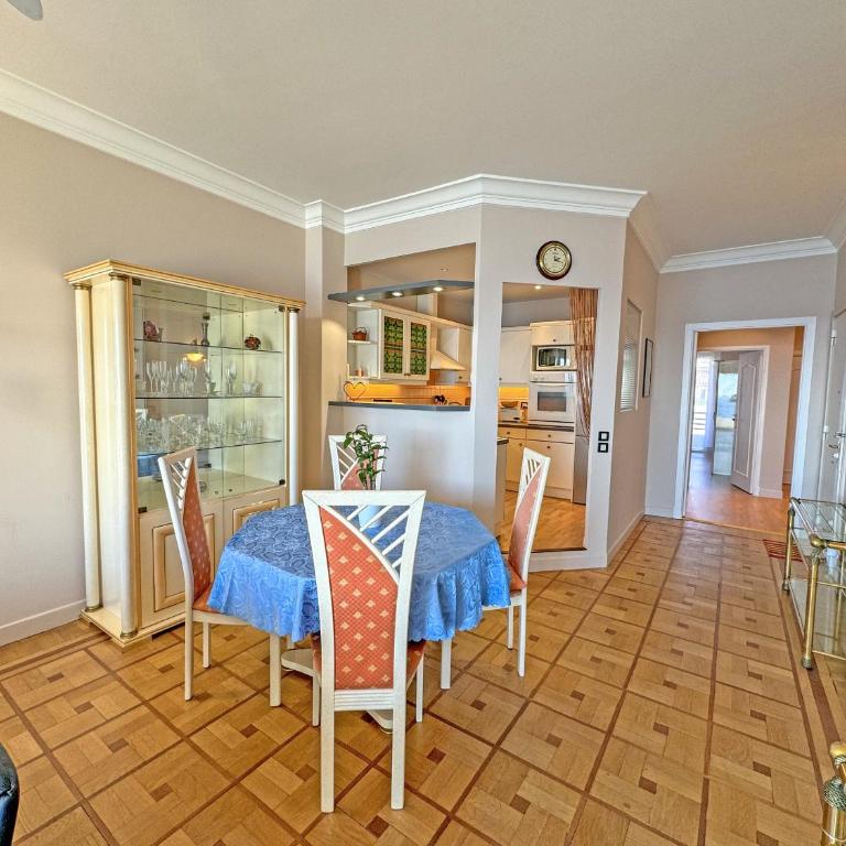 Cosy Sea Front Apartment Nice France - Appartement - Vue sur Mer - 11