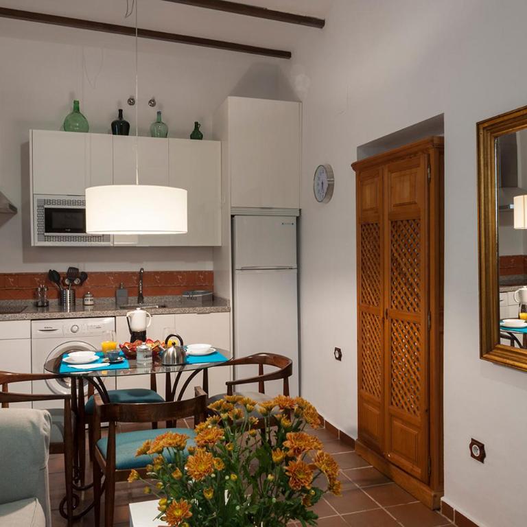 Horno 24 La Casa del Patio Andalusí - Apartamento Estudio - 28