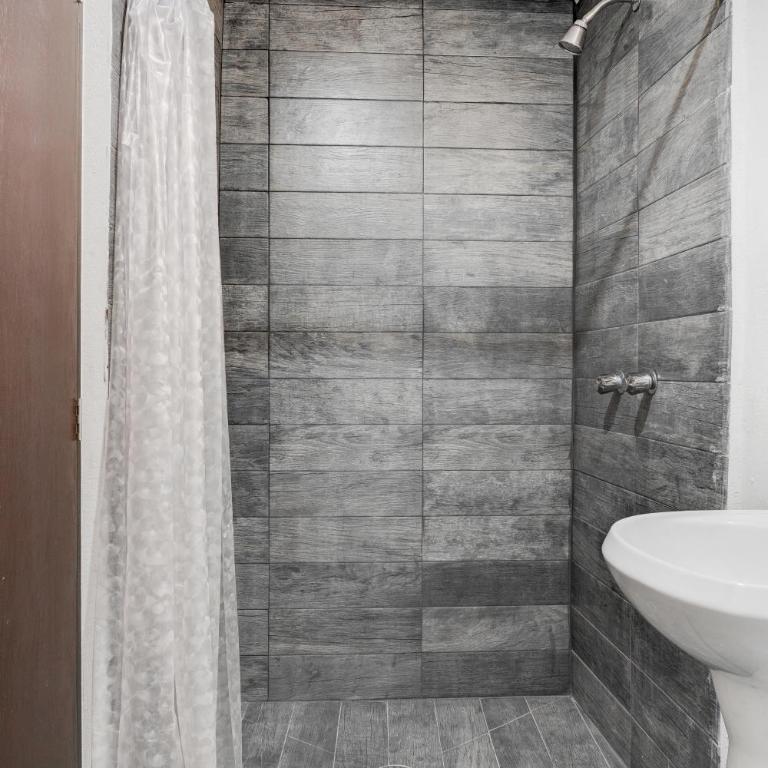 Casa Palaxs - Double Room with Two Double Beds - 4