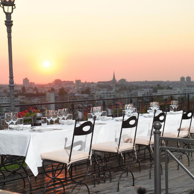Hotel Leopold I - Deluks Dvokrevetna Soba sa Bračnim Krevetom i Pogledom na Reku - 6