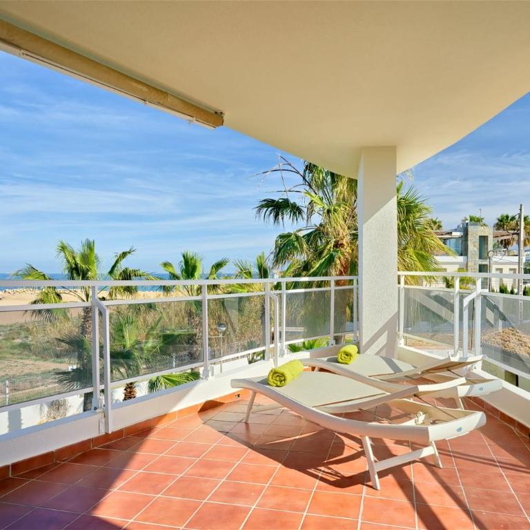 Apartamento Molinell 3A en primera línea del mar - Apartment - 16