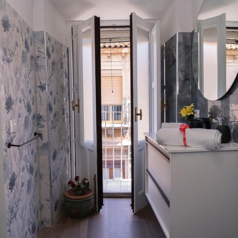TIMEO Luxury Suite in baroque palace with elevator - Appartamento con 1 Camera da Letto - 37