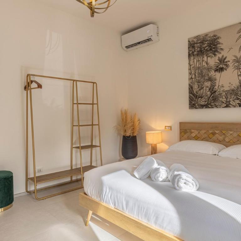 Fly B&B - Camera Matrimoniale con Bagno Privato - 6