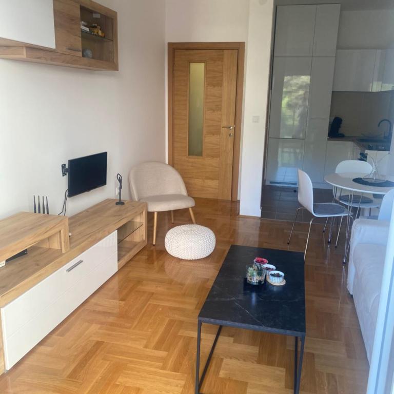 Lili - Apartman sa 1 Spavaćom Sobom - 2
