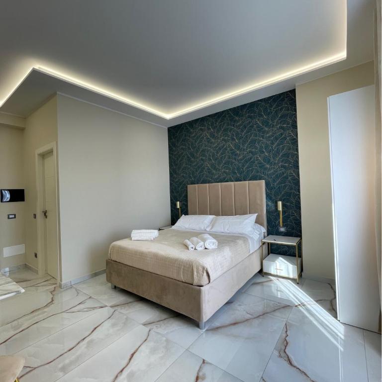 Napoli Central Suites - Camera Deluxe - 6