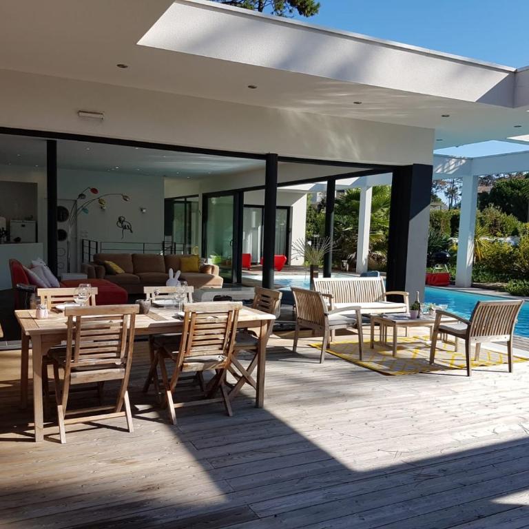 Villa CALIFORNIA Piscine chauffée 14x4m Moulleau Abatilles 10 pers - Villa avec Piscine Privée - 8