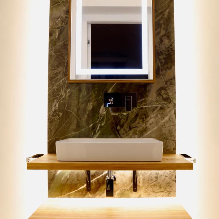 Domus Maxima - Rome Suite & Rooms - Camera Queen Deluxe - 6