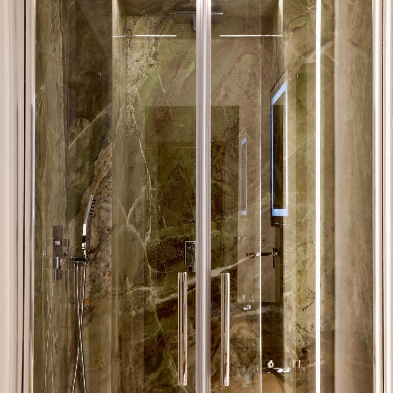 Domus Maxima - Rome Suite & Rooms - Camera Queen Deluxe - 20