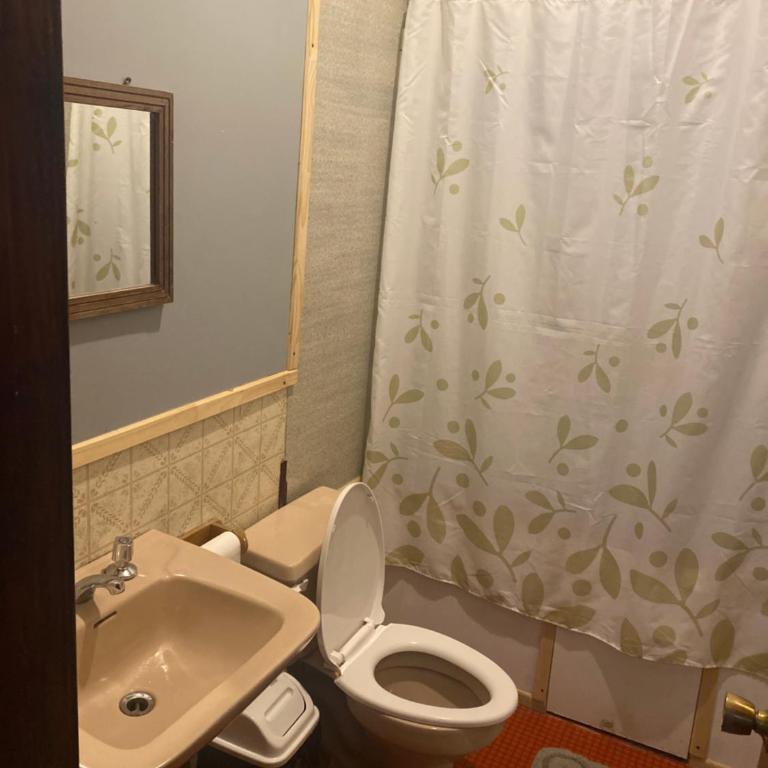 Hostal Papo - Family Room with Private Bathroom - 3