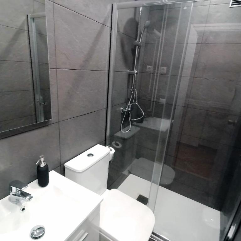 Corcega - Sagrada Familia - Three-Bedroom Apartment - 9