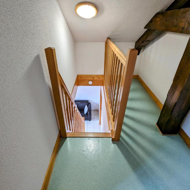 Gîte Confortable en Pleine Nature avec Cheminée et Accès Direct aux Sentiers, Proche Gérardmer et Lac - FR-1-589-124 - Maison de Vacances (4 Adultes) - 22