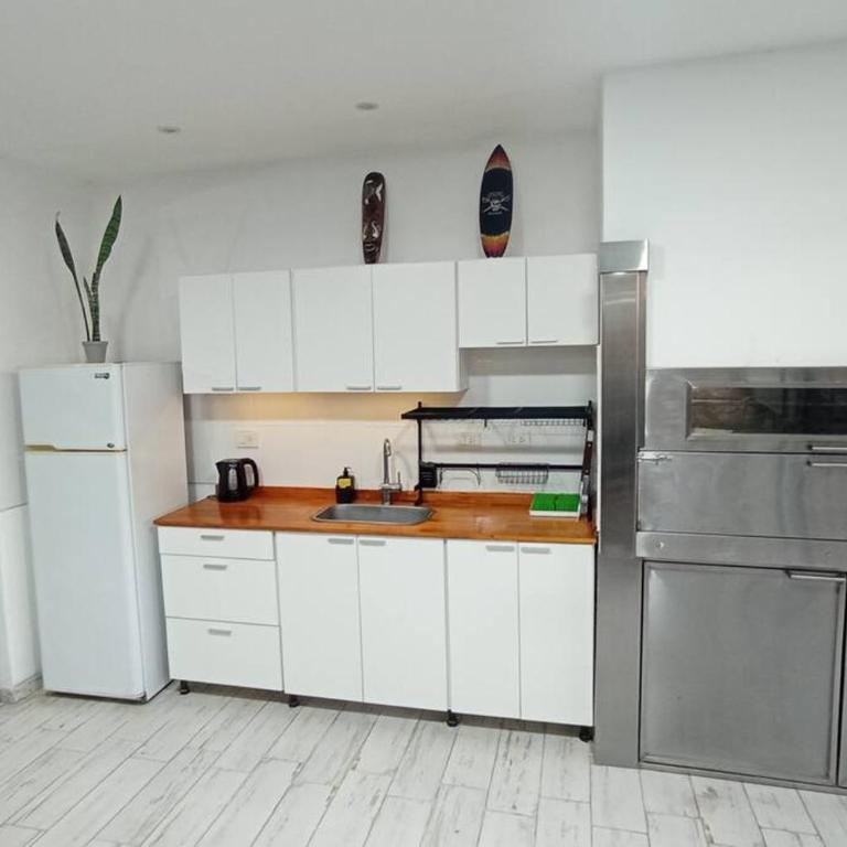 Casa quinta con jacuzzi piscina y parrilla en Resistencia - Casa de 2 dormitorios - 61