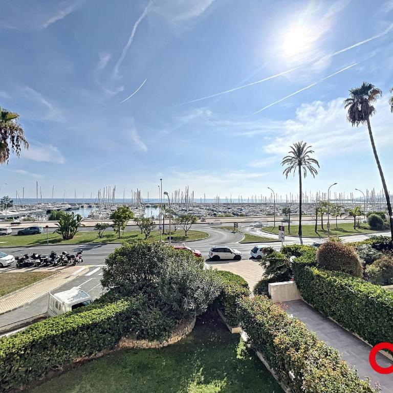 Studio spacieux, climatisé avec vue mer, piscine, WIFI et parking privé à Menton - FR-1-647-29 - Monolocale - 1