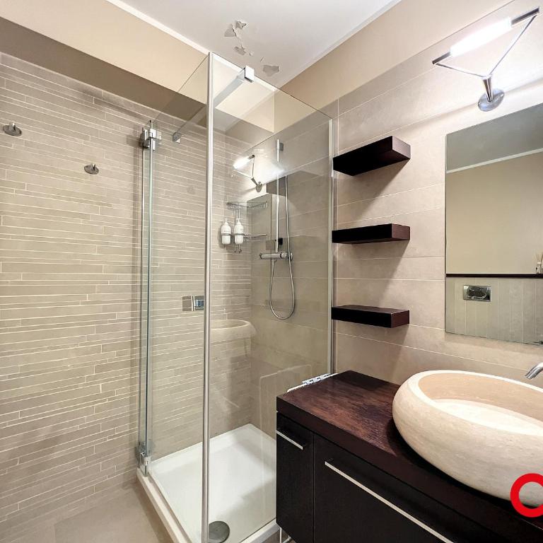 Studio spacieux, climatisé avec vue mer, piscine, WIFI et parking privé à Menton - FR-1-647-29 - Monolocale - 11