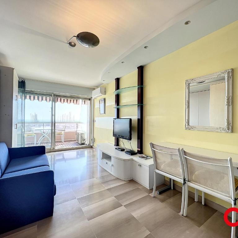 Studio spacieux, climatisé avec vue mer, piscine, WIFI et parking privé à Menton - FR-1-647-29 - Monolocale - 14