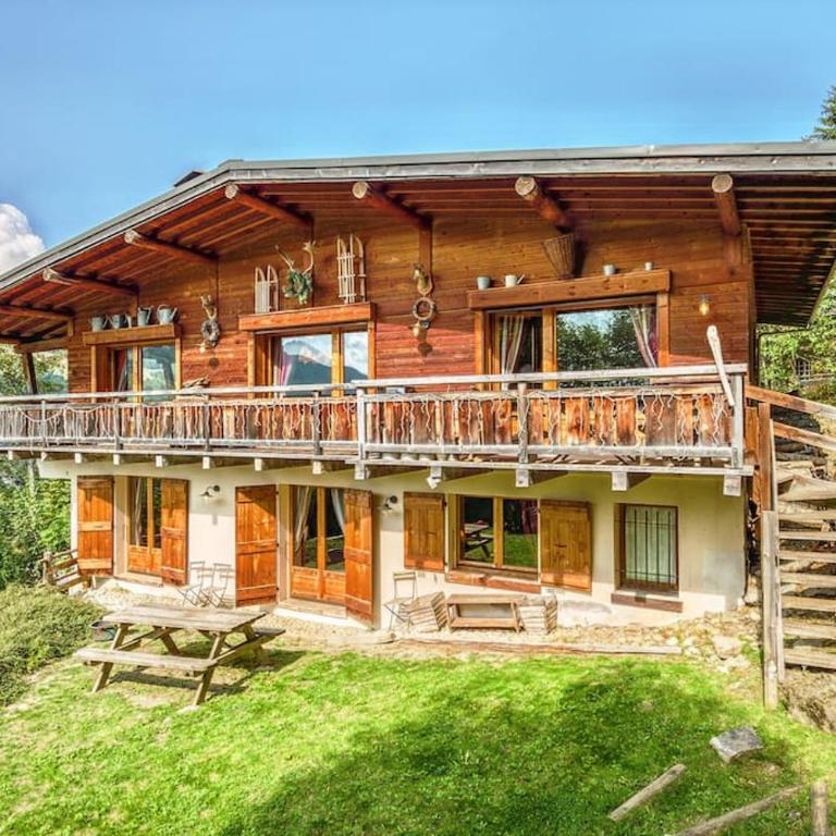 SOMPTUEUX CHALET BARON MEGEVE VUE.Jaccuzi.4 mn a pied au centre - Chalet - 25