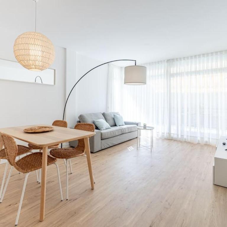 NC Apartments Almadrava 4 personas - Two-Bedroom Apartment - 1