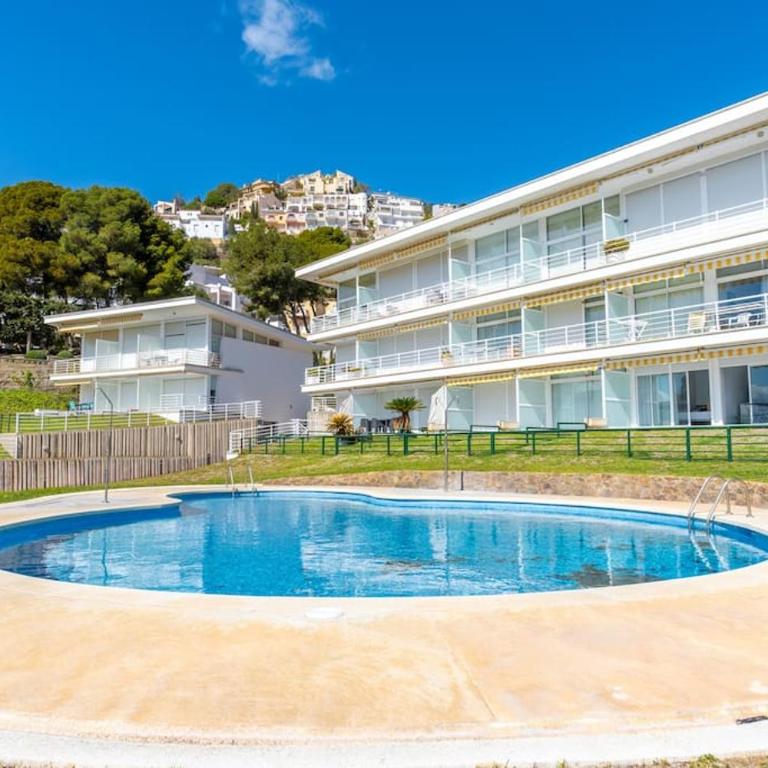 NC Apartments Almadrava 4 personas - Two-Bedroom Apartment - 16