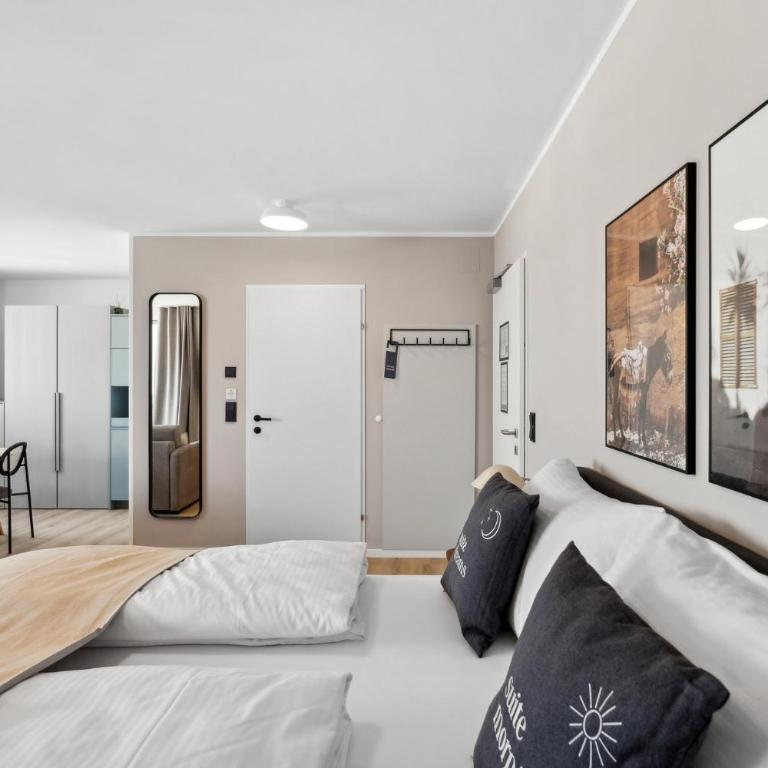 Limehome Salzburg Sterneckstr - Zimmer mit Queensize-Bett und Schlafsofa - 3