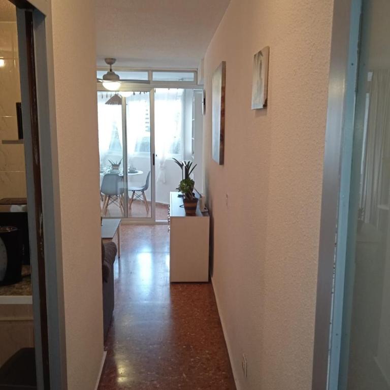 Edificio Gijon newly renovated two-bedroom apartment Benidorm - Apartamento de 2 dormitorios - 8