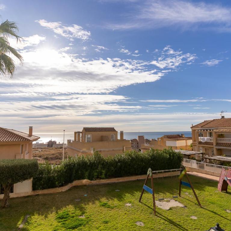 rentafive - Apartamento del Mar - Piscina - Vistas - Apartamento con vistas al jardín - 17