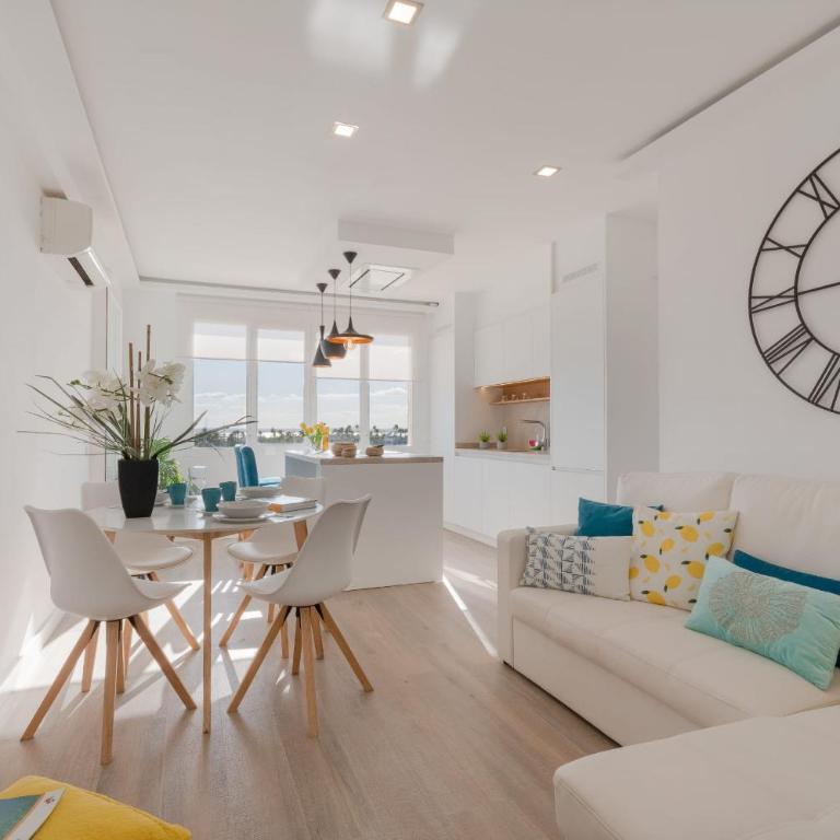 First Line - Apartamento con vistas al mar - 23