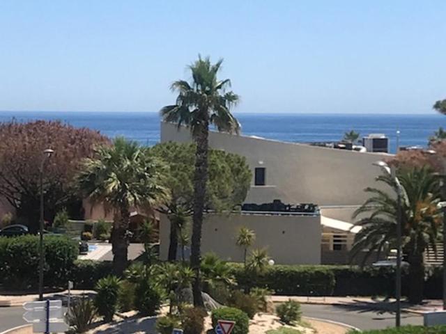 T3 classé 3 * vue mer parking 100 m plage/ville - Appartement 2 Chambres - 1
