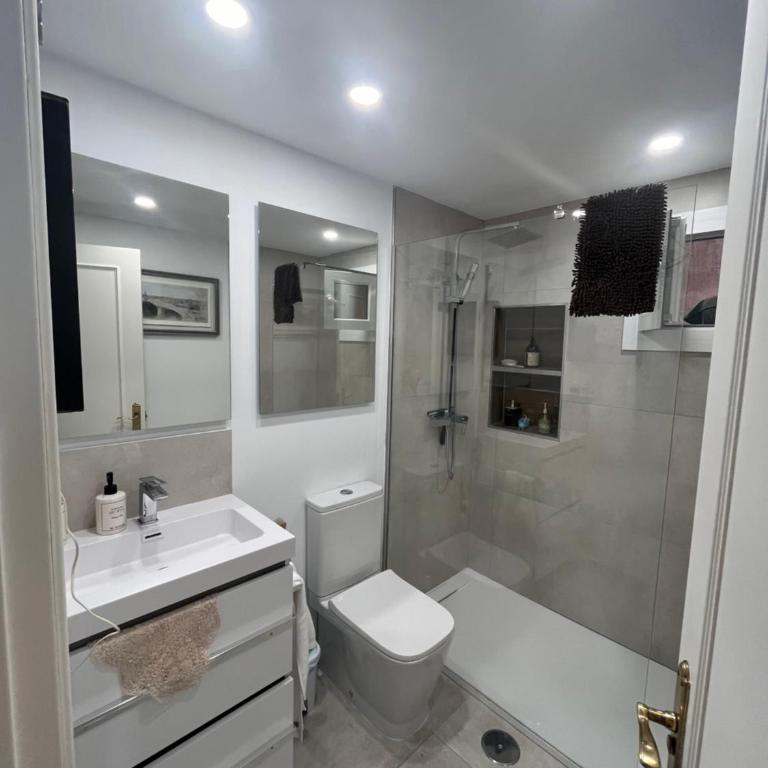 Espectacular ático con vistas al mar y la montaña - Apartamento Deluxe - 30
