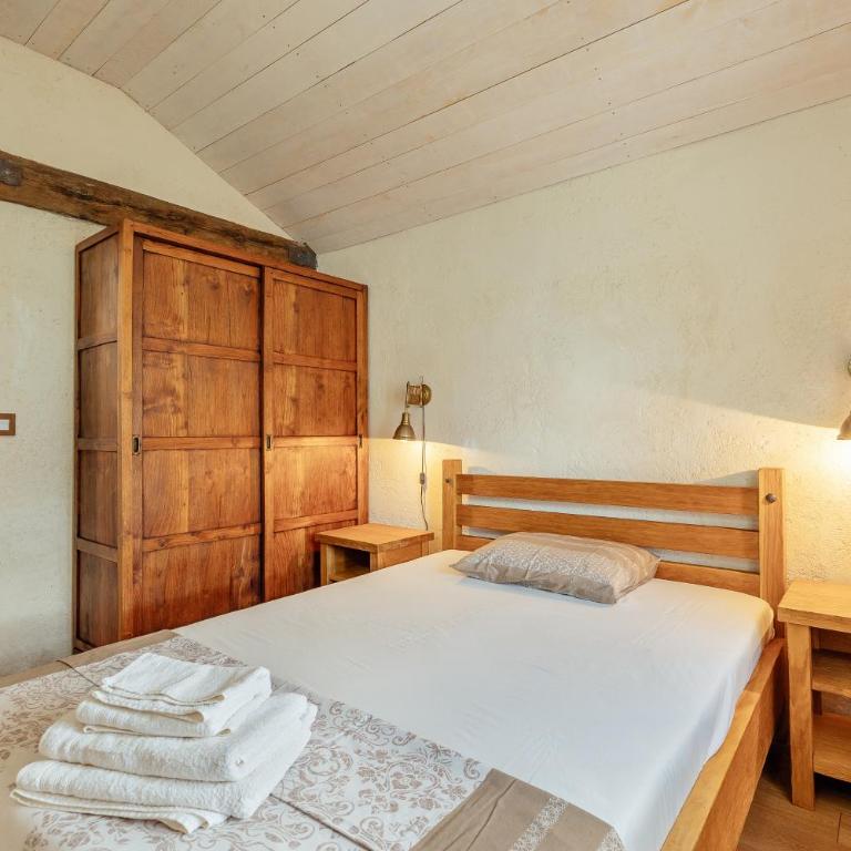 Beachfront Orahovac - Three-Bedroom Villa - 22