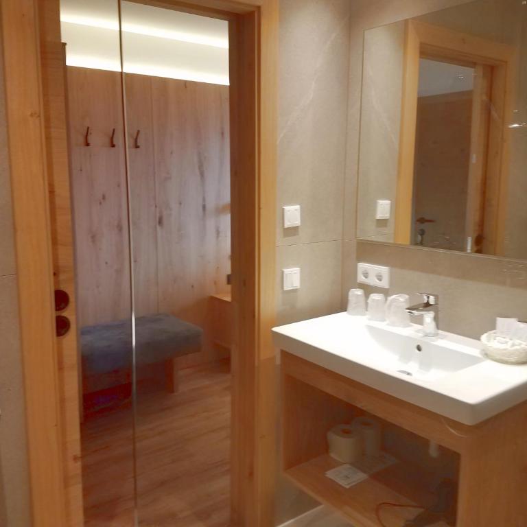 Aparthotel Hohe Brücke - Apartment mit 2 Schlafzimmern - 4