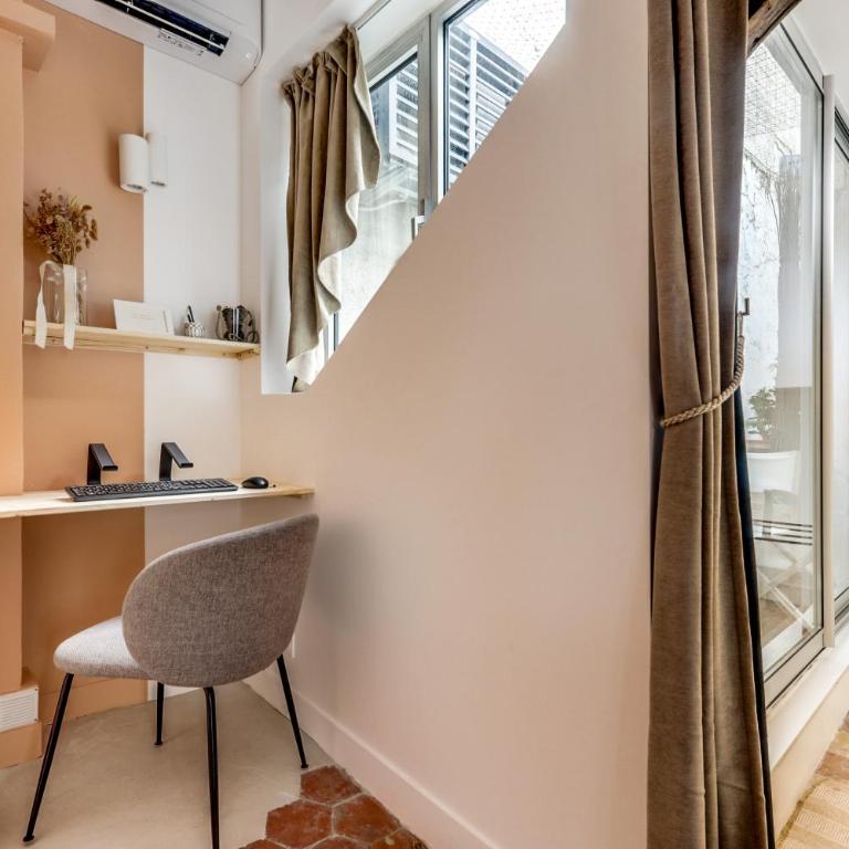 Appartement de charme sous les toits - Apartamento con terraza - 12