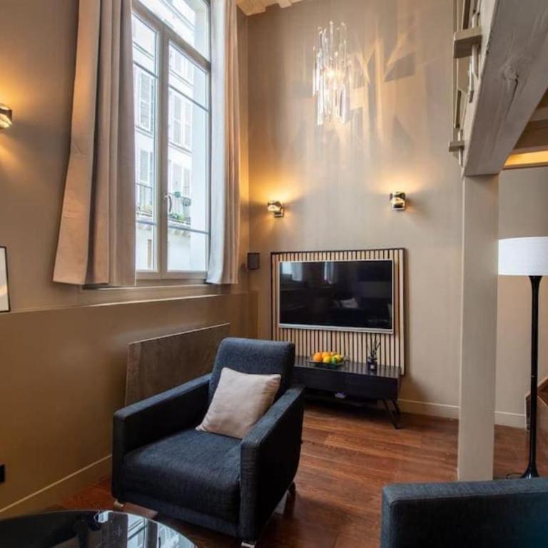 Paris 1er - Magnifique duplex - Appartement 1 Chambre - 6