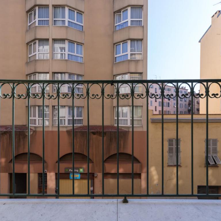 Brand New 1 Bdr Place du Pin - Appartement - 23