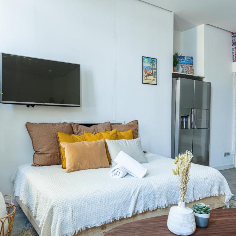 Cosy Studio in the Old Town near Garibaldi Square - Studio - 12
