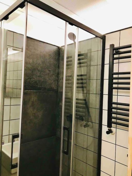 70m2 Loft with Patio only 20mn from Plaza Castilla C2 - Three-Bedroom Apartment - 11