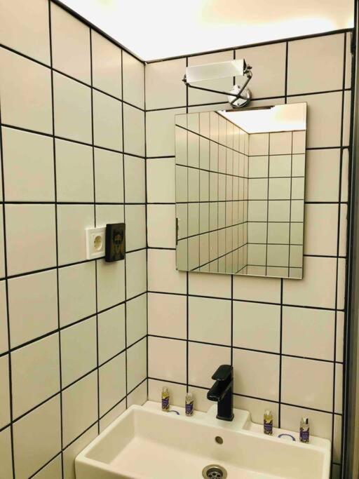 70m2 Loft with Patio only 20mn from Plaza Castilla C2 - Three-Bedroom Apartment - 25
