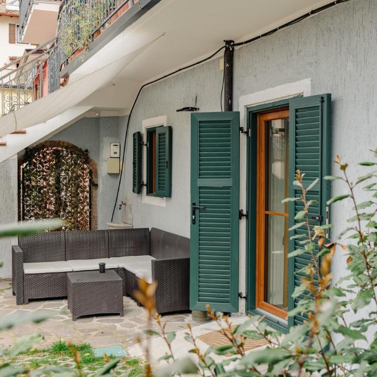 Casa Anastasia with private patio by GardaDoma - Appartamento - 11